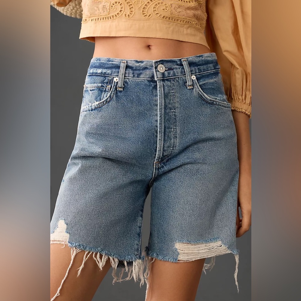 Citizens of Humanity x Anthropologie Camilla Light Washed Frayed Shorts Jeans 24